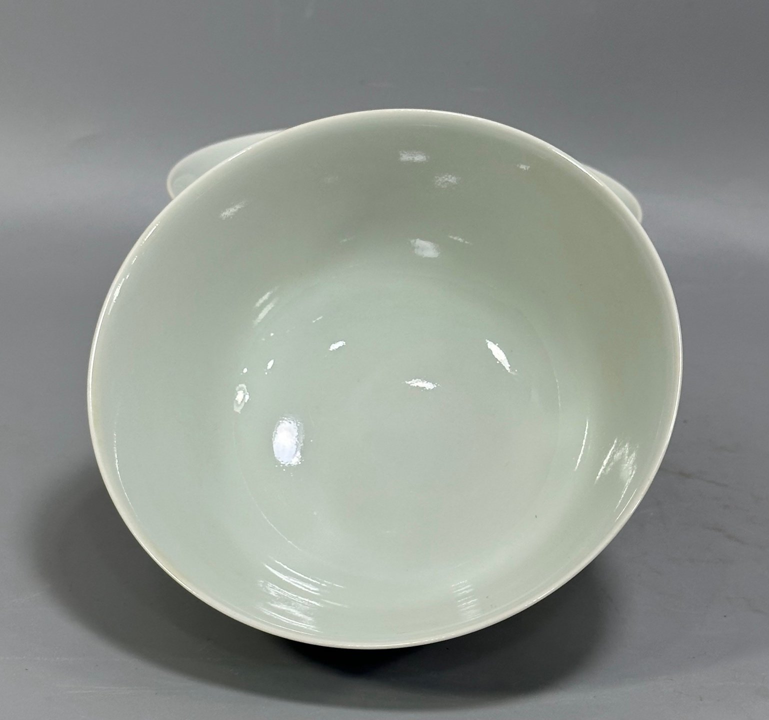 Oing Dynasty Yongzhengturquoise green flower-patterned bowl