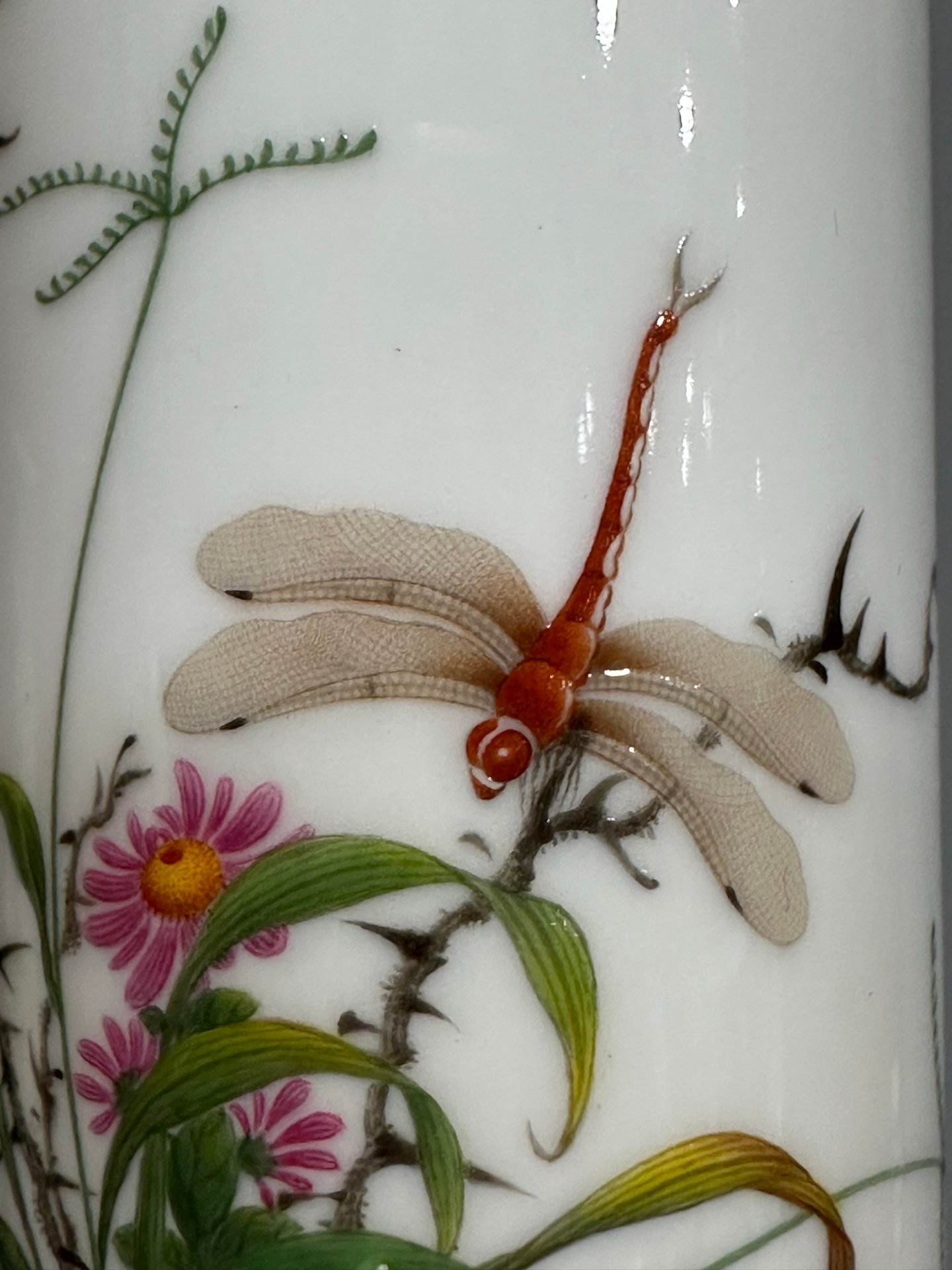 Oing Dynasty Yongzheng year enamel flower vase