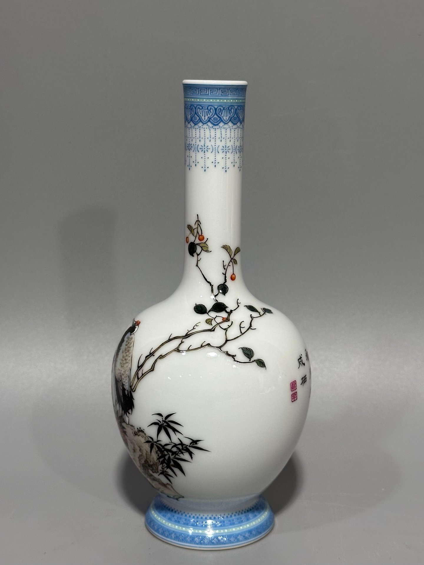 Oing Dynasty Yongzheng year enamel vase with flower and bird poetry patterns