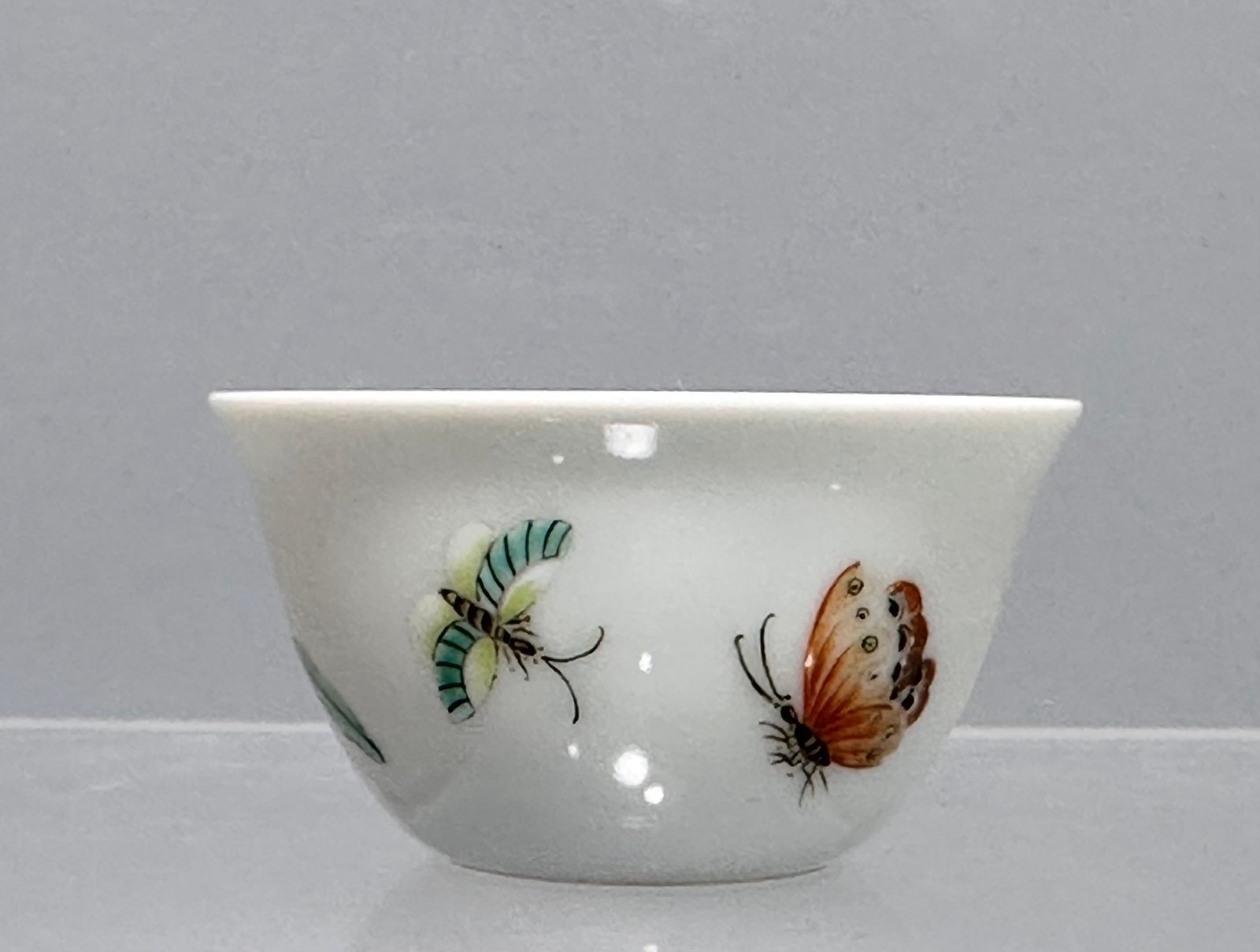 Oing Dynasty Yongzheng year pastel loquat cup