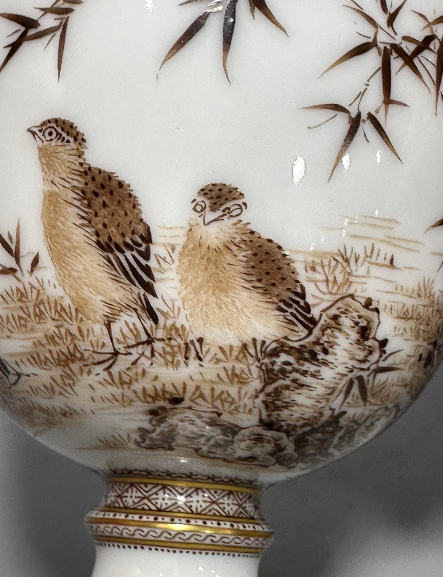 Oing Dynasty Yongzheng year black color Jiu’an goblet