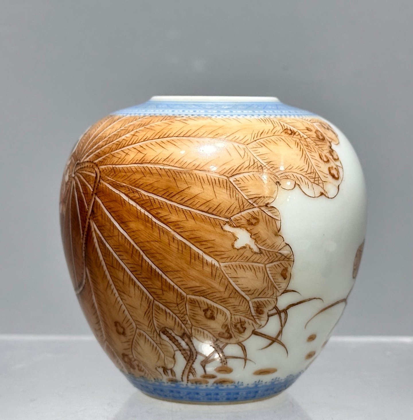 Oing Dynasty Yongzheng a French-coloured jug with dragons playing in the water