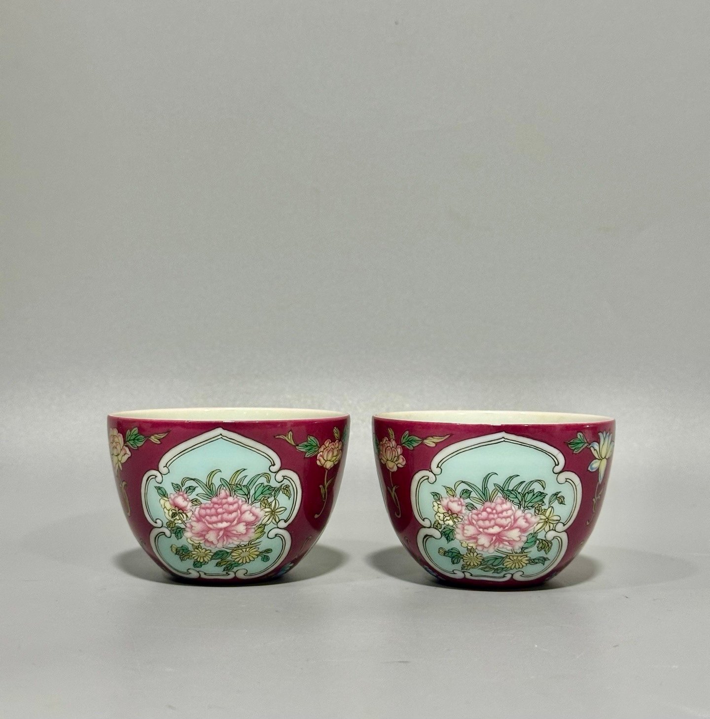 Oing Dynasty Yongzheng this enamelled window flower cup