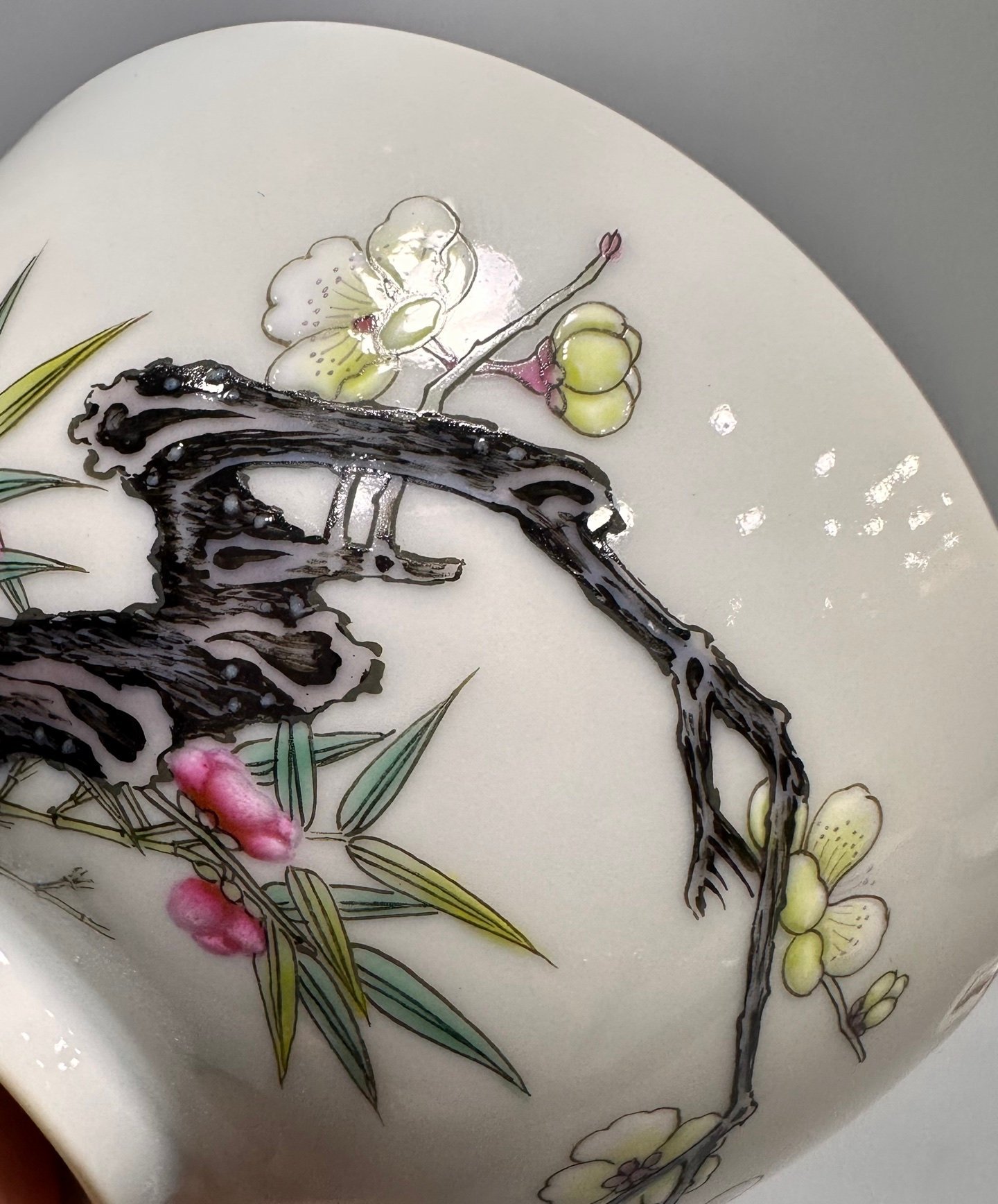 Oing Dynasty Yongzheng enamel Plum and Bamboo New Year birthday bowl