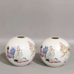 Oing Dynasty Yongzheng A thin-bodied water basin made of figures and stories