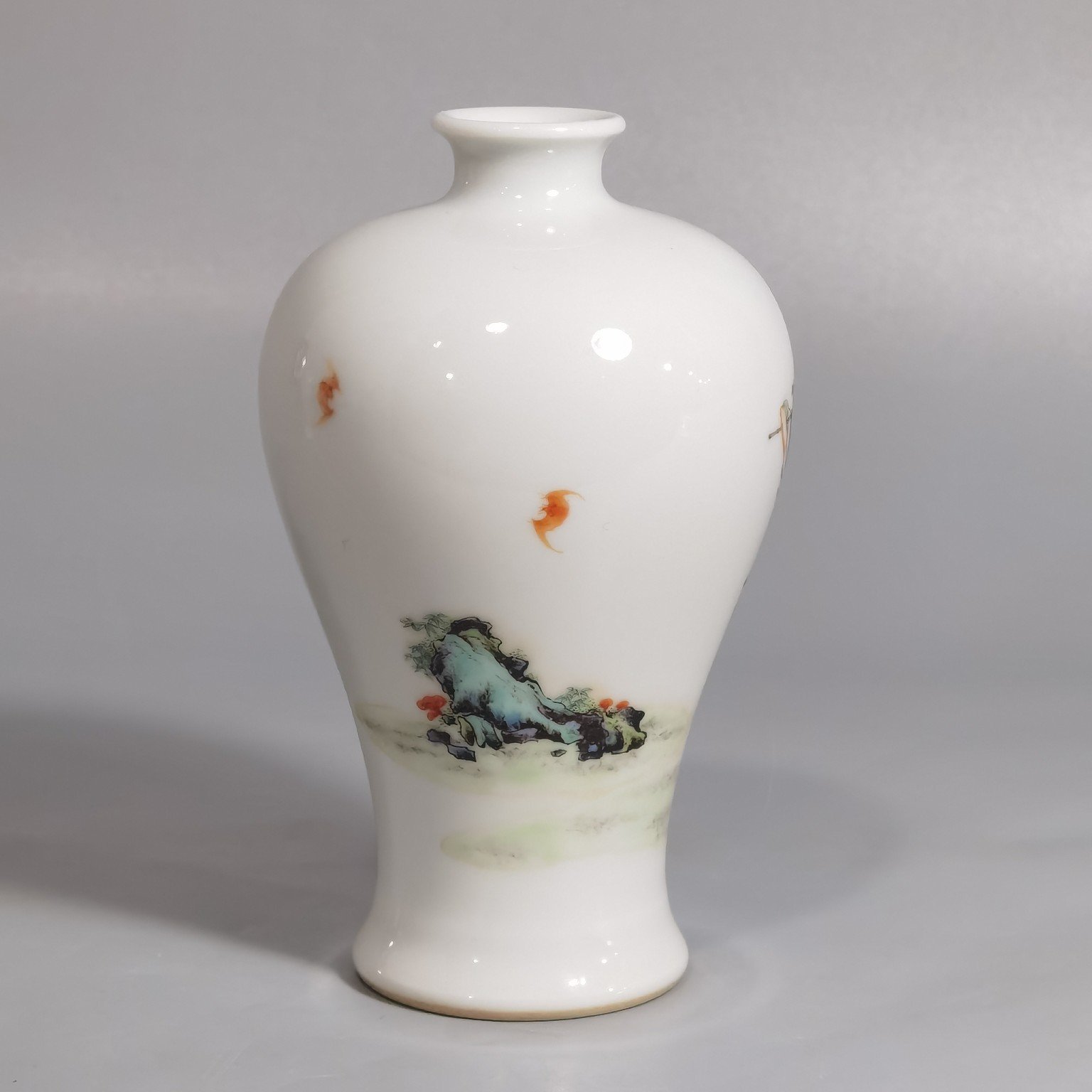 Oing Dynasty Yongzheng a pastel-painted plum vase with a deer and a rising figure