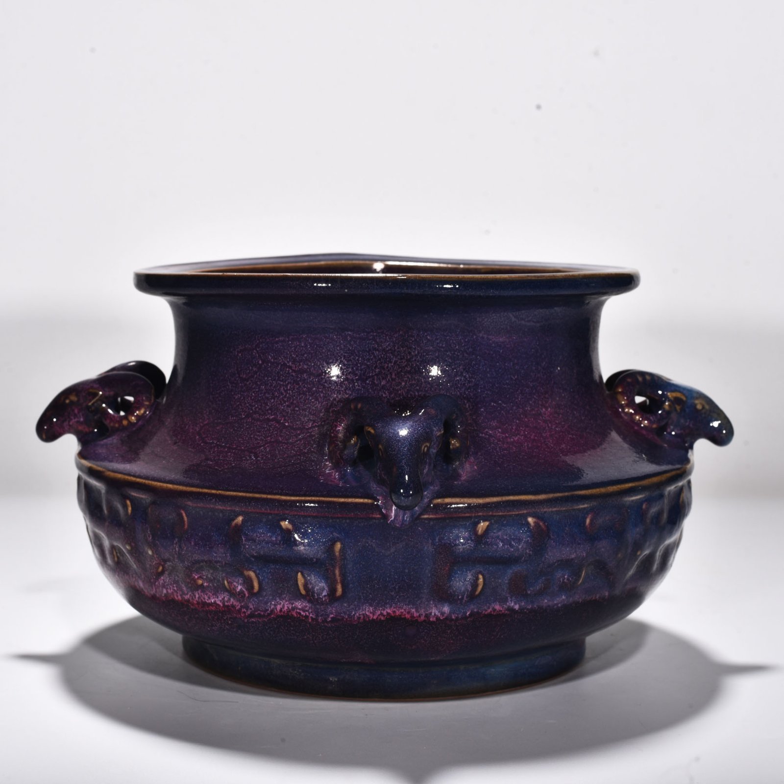 Song Dynasty Jun kiln rose purple glazed Kui dragon and sheep head jar