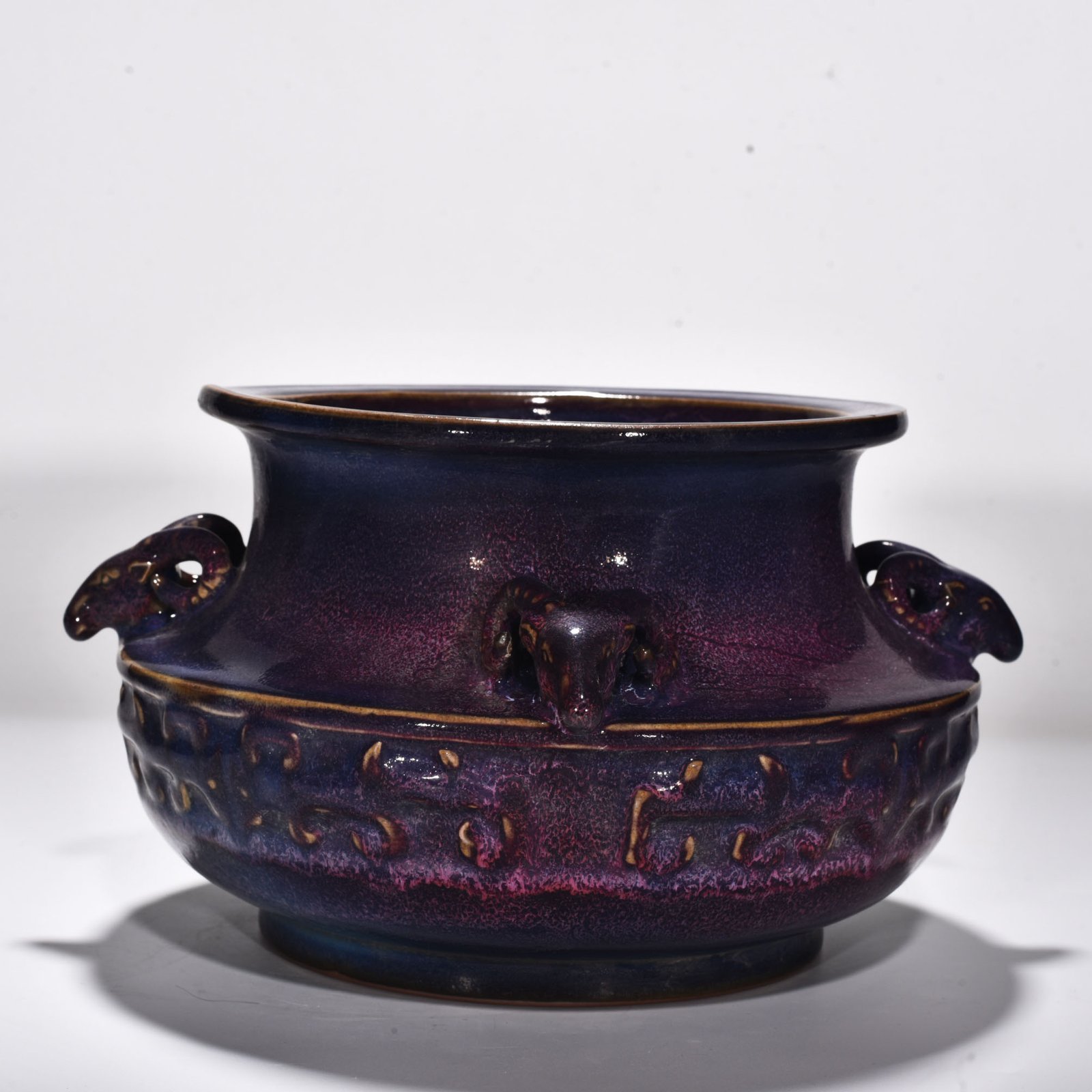 Song Dynasty Jun kiln rose purple glazed Kui dragon and sheep head jar