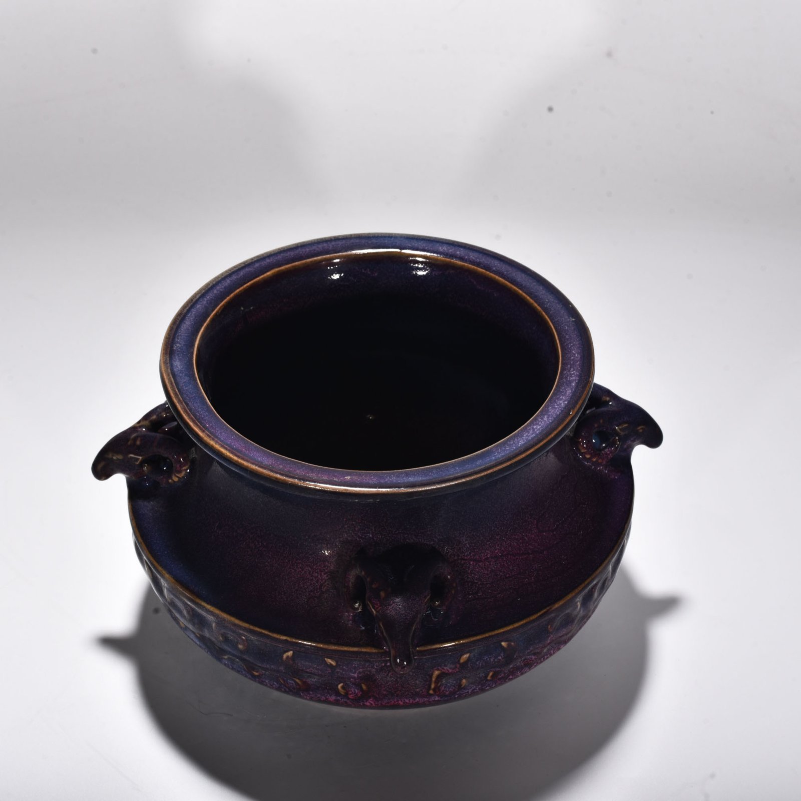 Song Dynasty Jun kiln rose purple glazed Kui dragon and sheep head jar