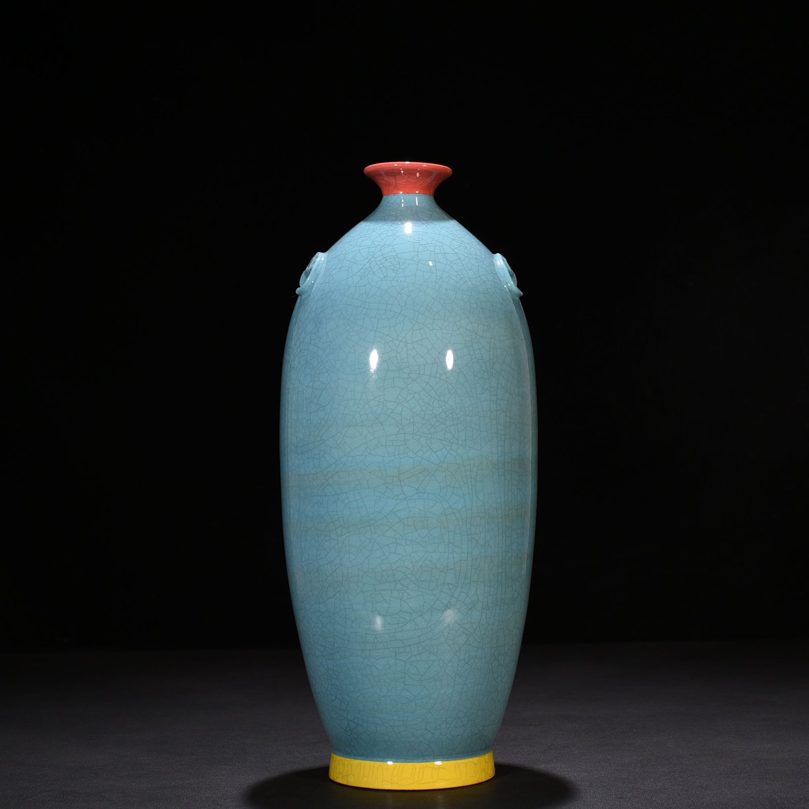 Five Dynasties Three-color Chai Rong Chai porcelain Fulmei vase