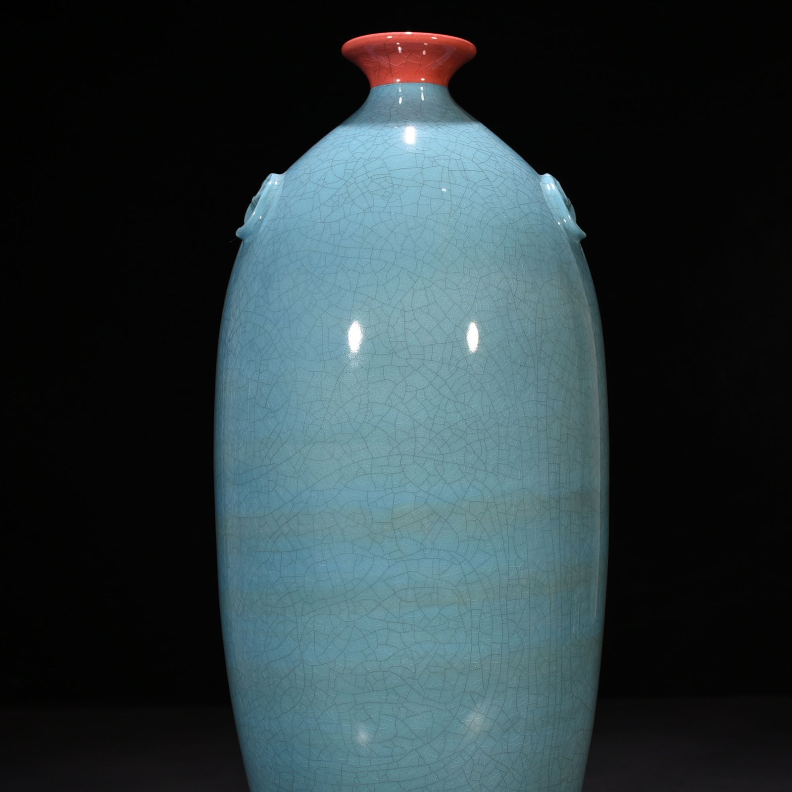 Five Dynasties Three-color Chai Rong Chai porcelain Fulmei vase