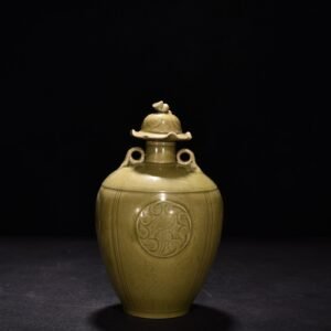 Five Dynasties Secret Color Yue Kiln Celadon Flower Pattern Double Cover Jar