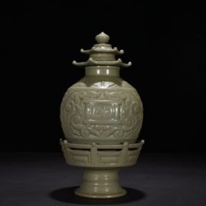 Five Dynasty Yaozhou kiln granary pagoda jar
