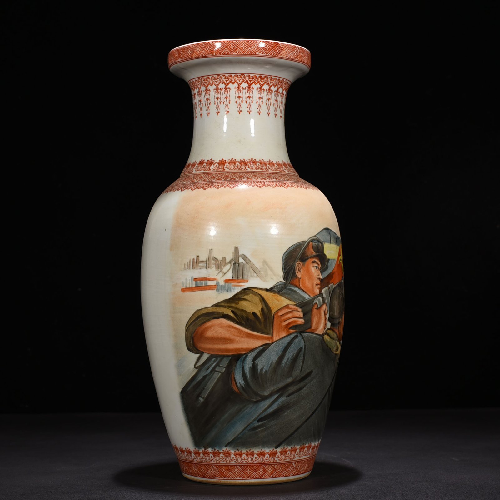 Five Dynasty pastel character vase