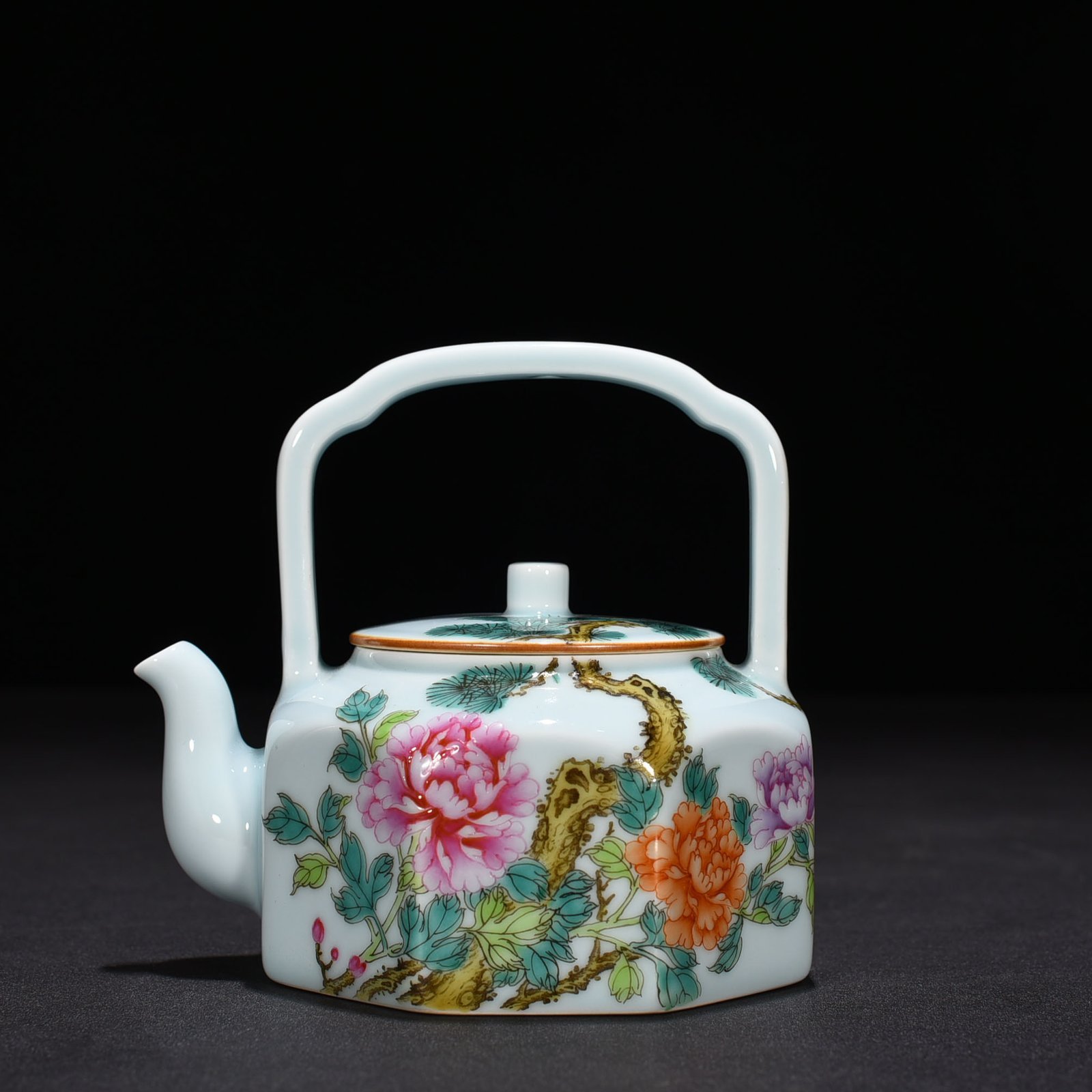 Five Dynasty pastel peony flower pattern octagonal handle teapot
