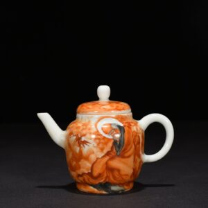 Five Dynasty Thunder-fire lotus alum red Arhat pattern pot