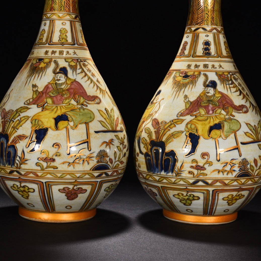 Yuan Dynasty five-color jade pot spring vase depicting the story of General Mengtian in gold