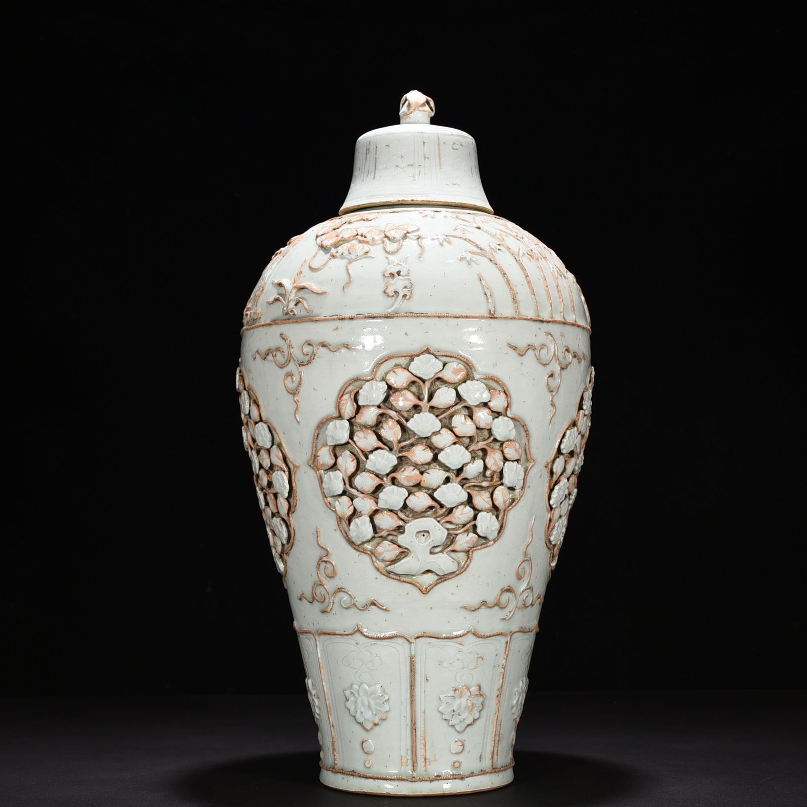 Yuan Dynasty egg white glazed plastic plum vase with four seasons flower pattern