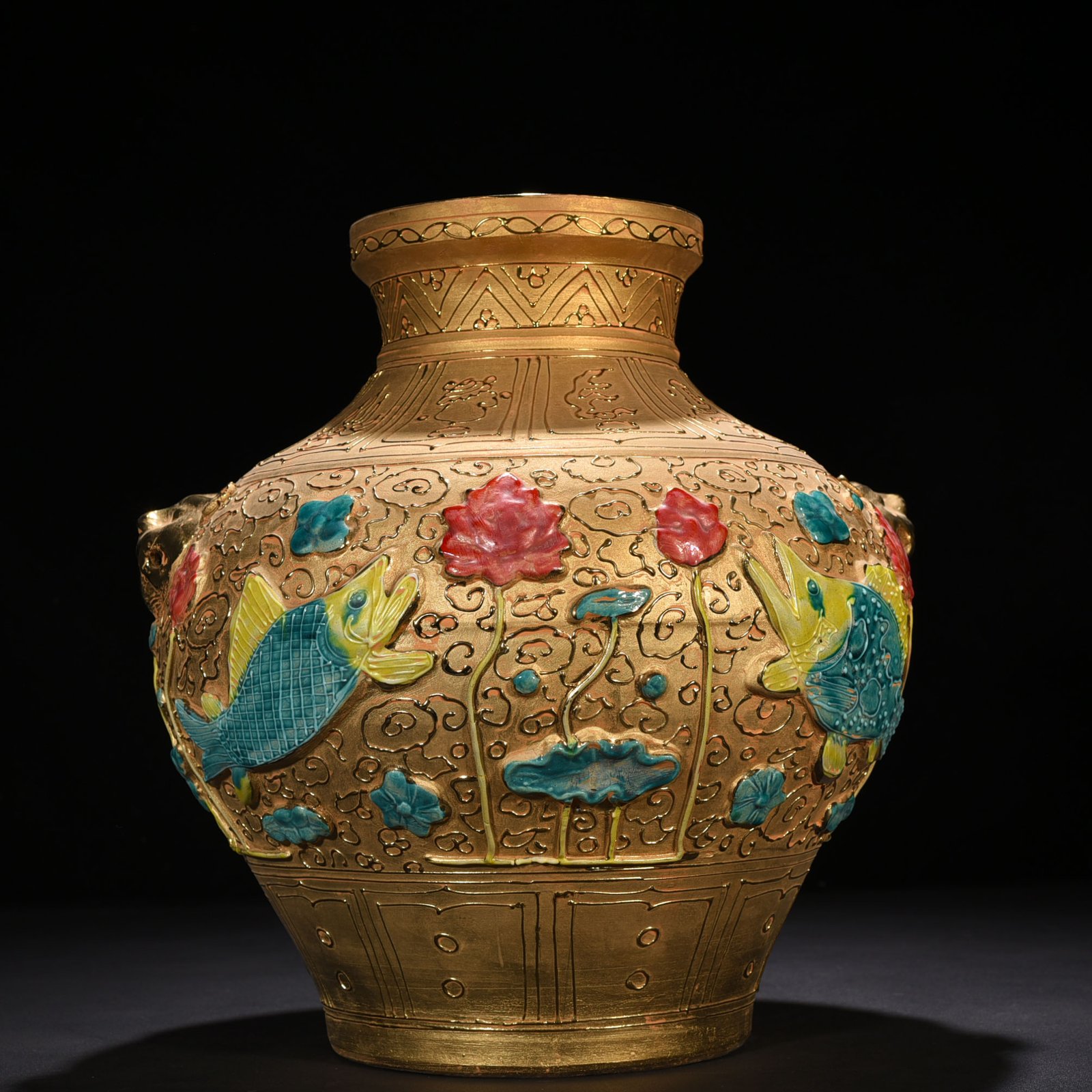 Yuan Dynasty Hu Gu Kiln style gold floor laminated colorful fish and algae pattern tiger head jar