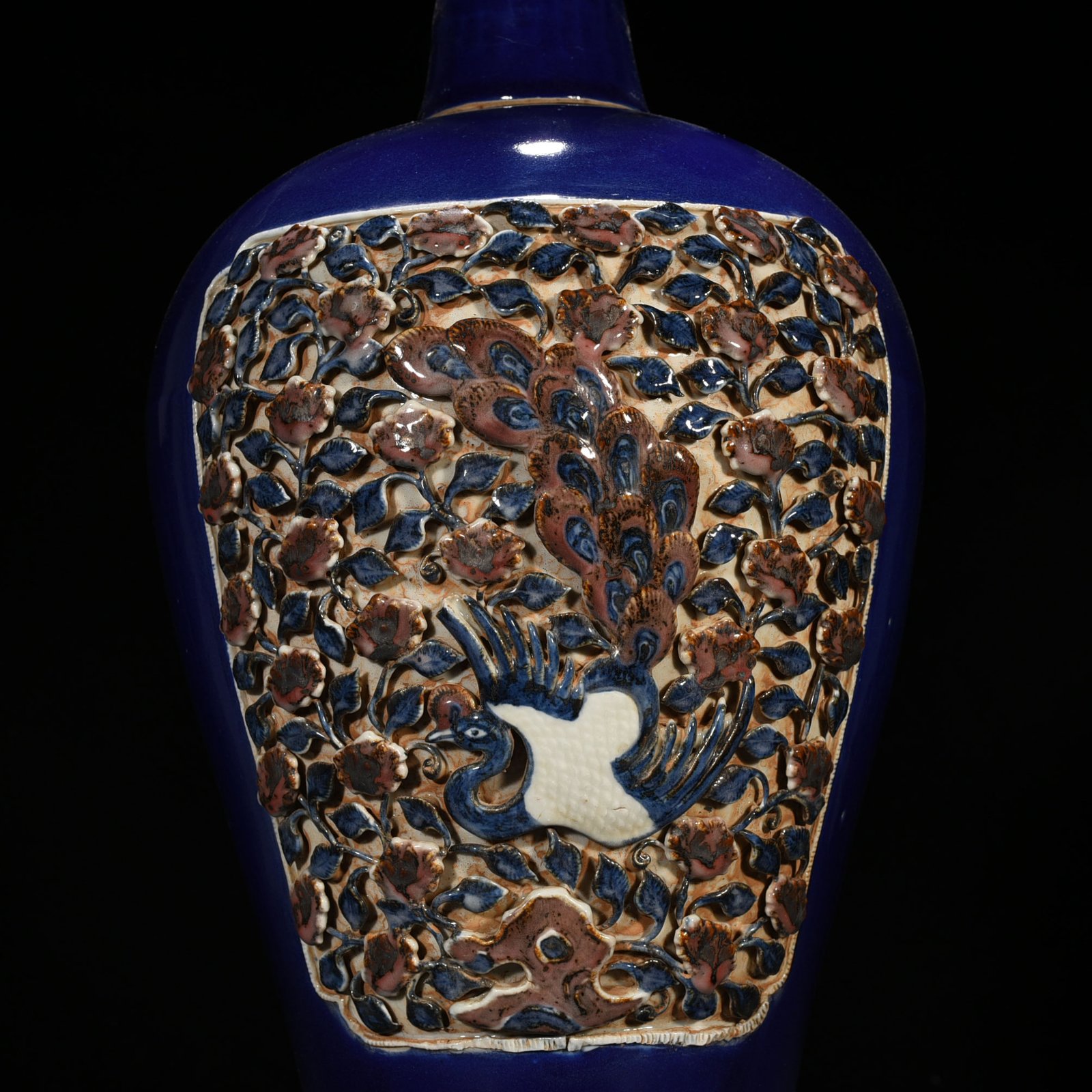 Yuan Dynasty blue glaze laminated blue and white plum vase with red underglaze peacock and peony pattern