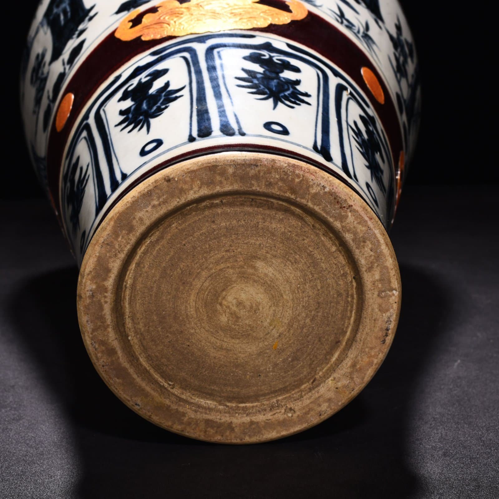 Yuan Dynasty A blue and white three-view thatched cottage gilt plum vase