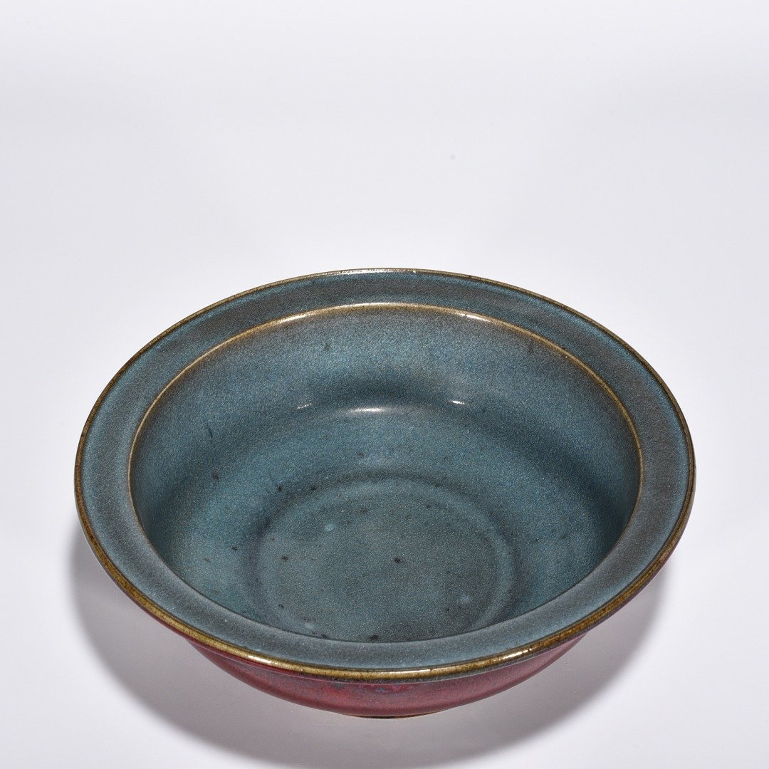 Yuan Dynasty kiln obsidian rose red glaze folded edge wash