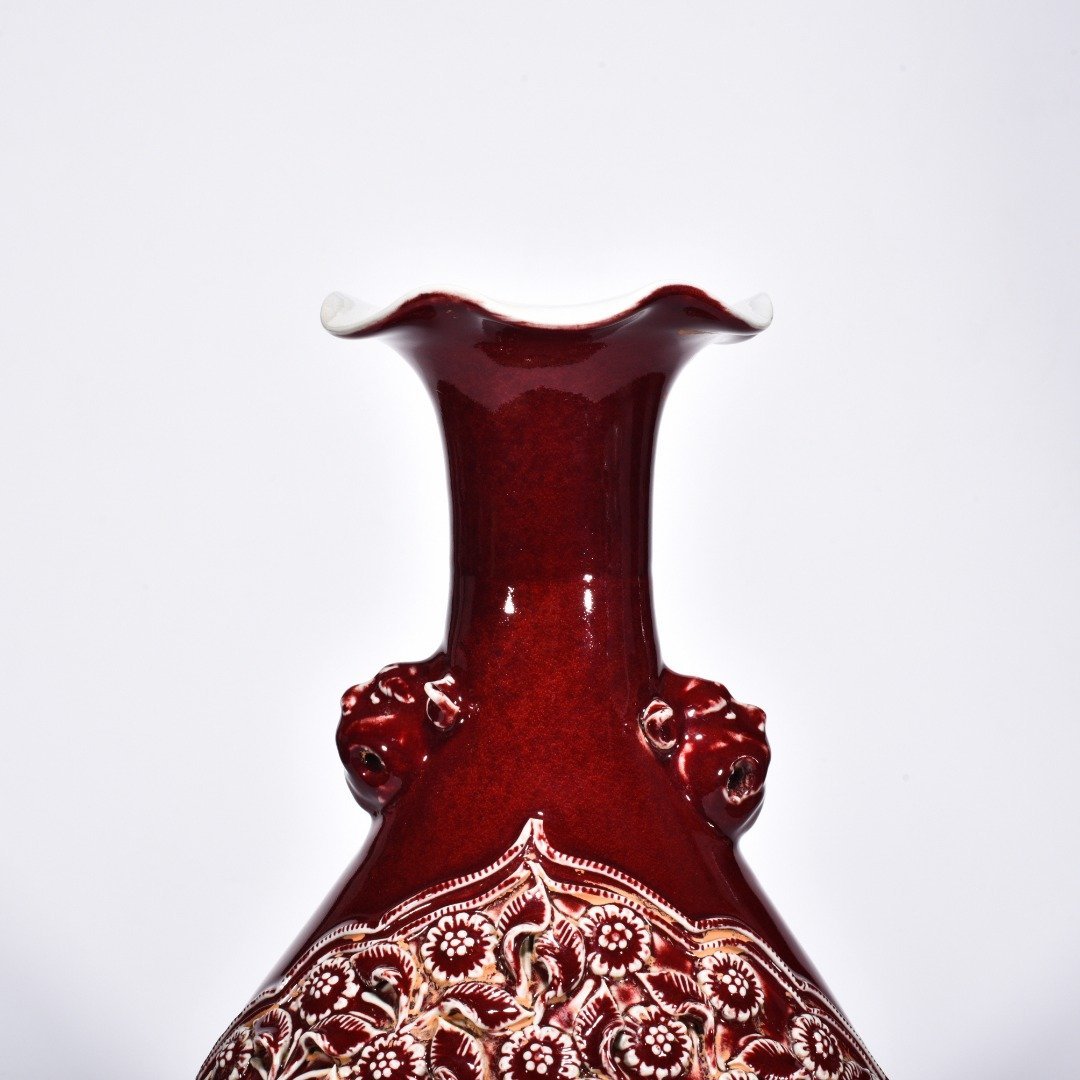 Yuan Dynasty red glaze plastic mandarin duck flower pattern animal ears flower mouth jade pot
