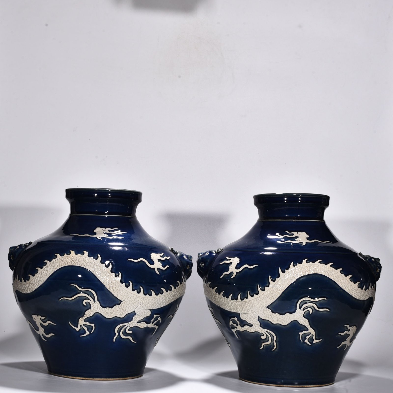 Yuan Dynasty blue glaze blank animal ear jar engraved with clouds and dragons