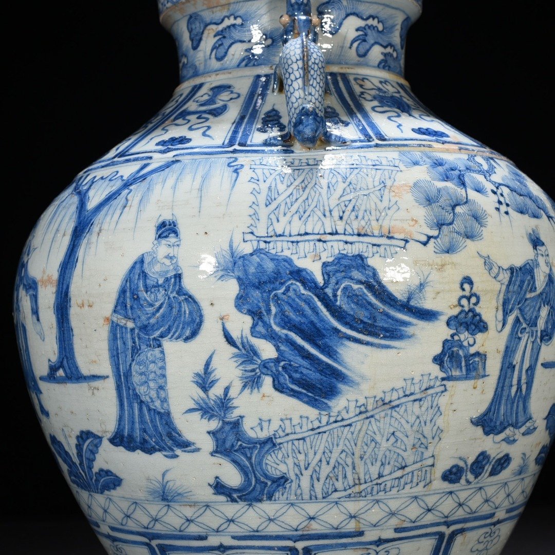 Yuan Dynasty blue and white large jar with two ears decorated with story of three visits
