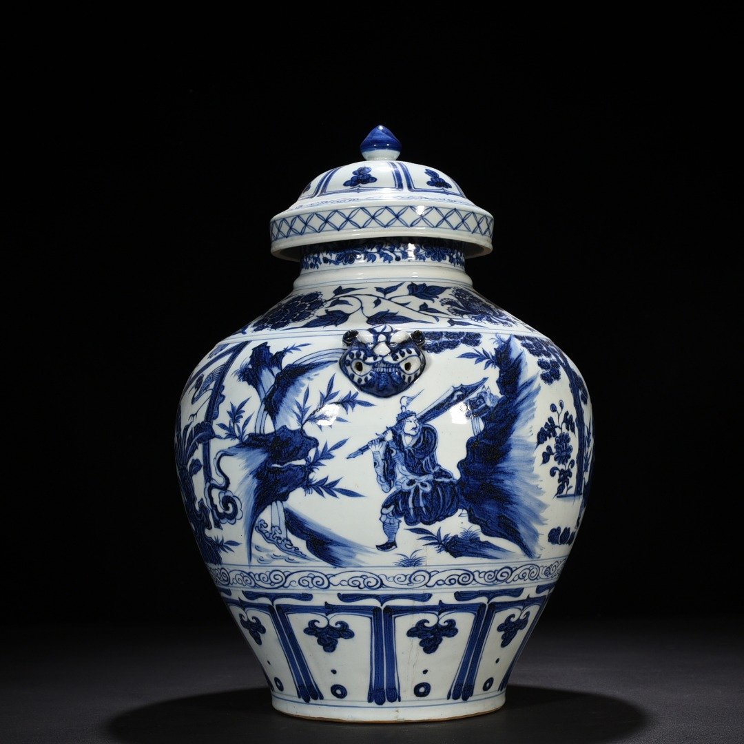 Yuan Dynasty blue and white three-visit thatched cottage figure jar with tiger head cover