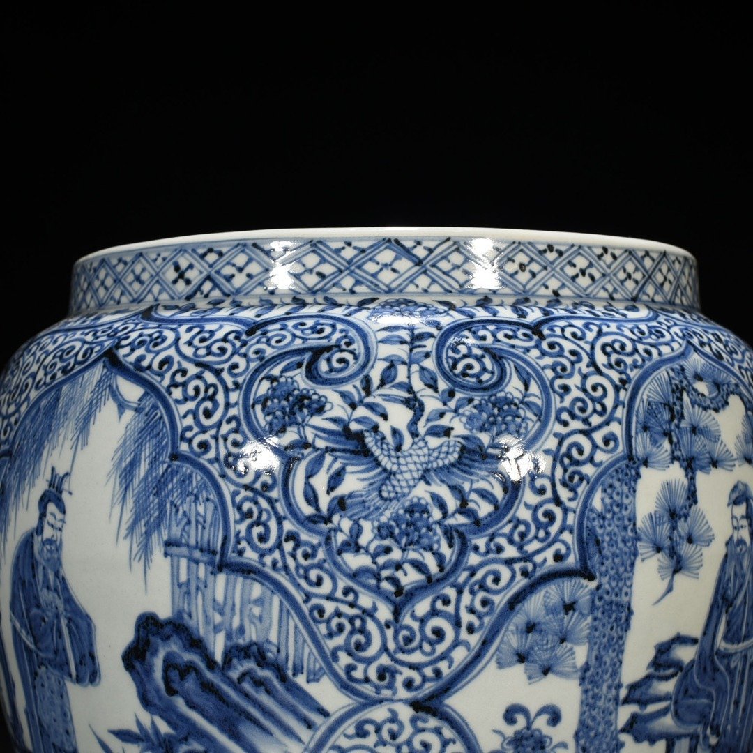 Yuan Dynasty blue and white vat with three views of figures