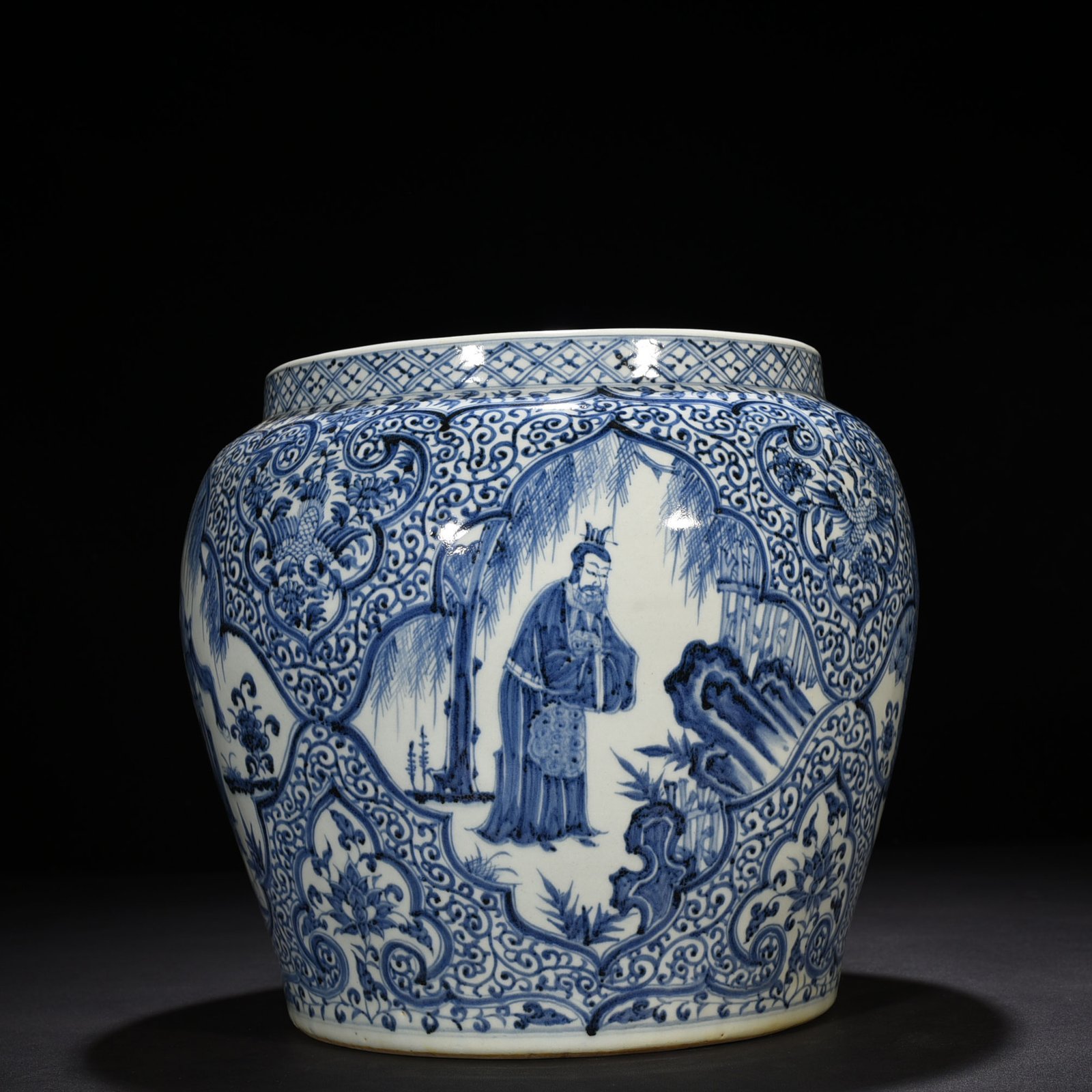 Yuan Dynasty blue and white vat with three views of figures