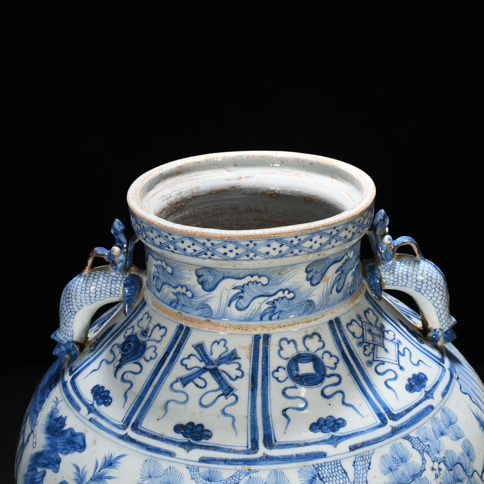 Yuan Dynasty blue and white tiger character story pattern double-eared large jar