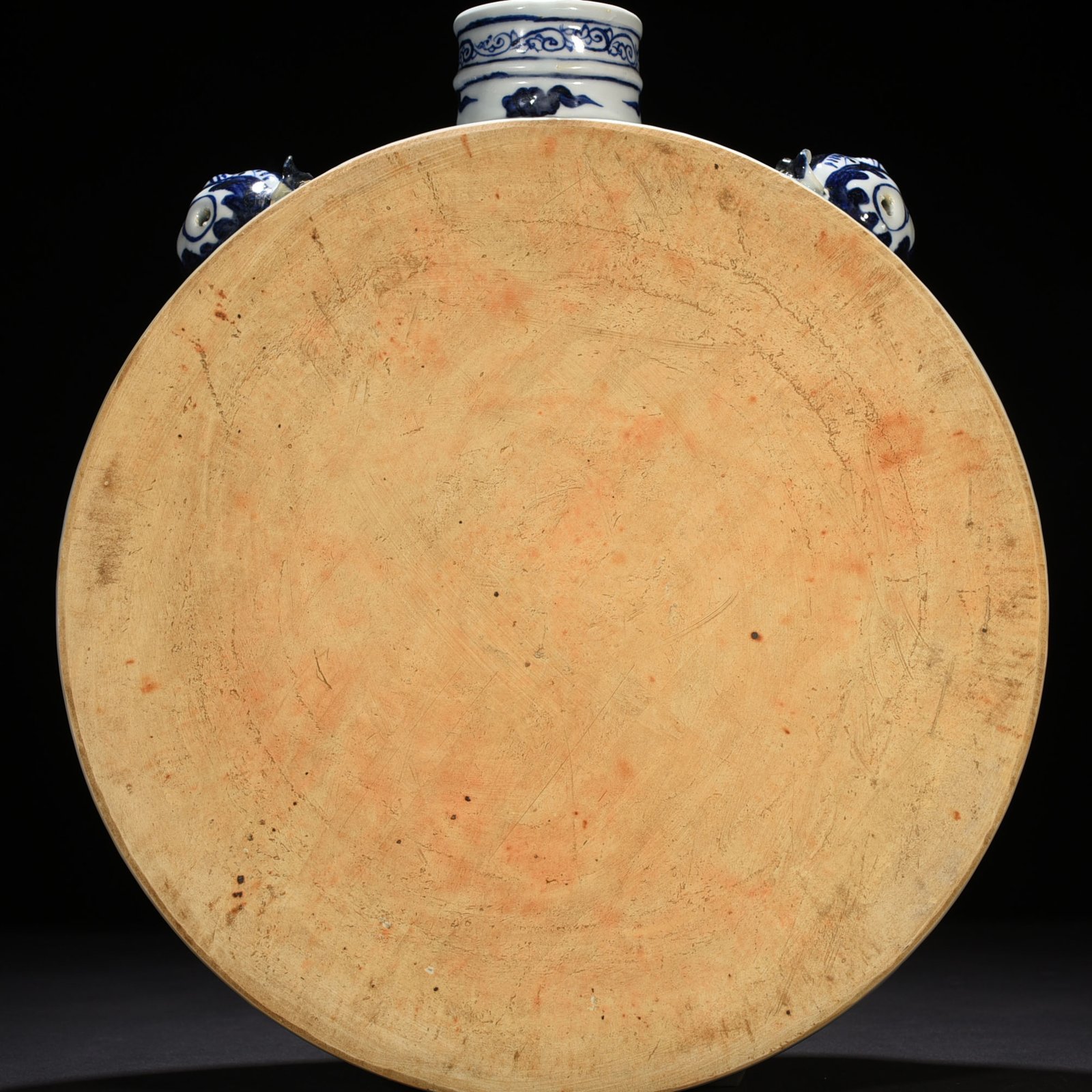 Yuan Dynasty blue and white sea water dragon pattern sleeping pot wall pot