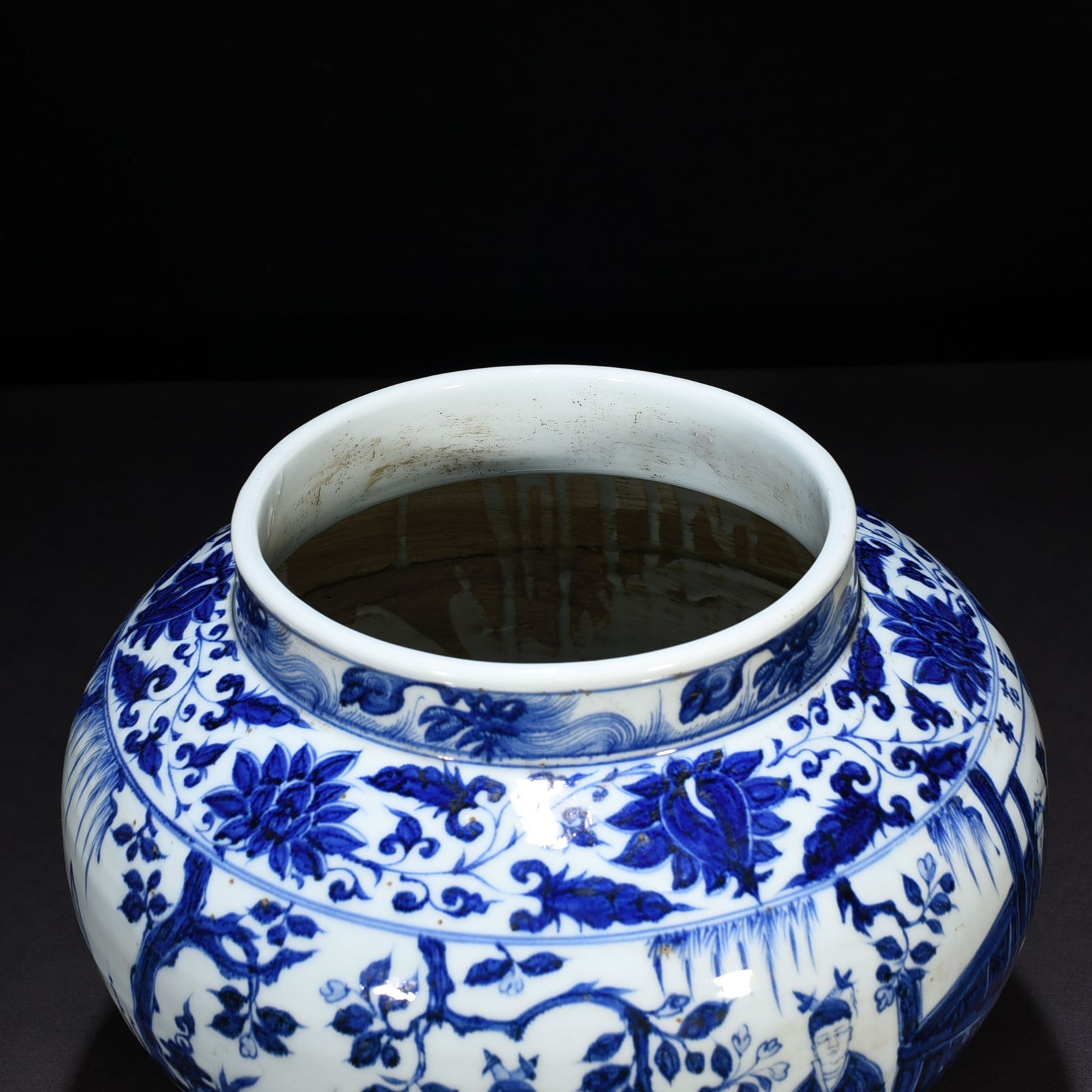 Yuan Dynasty Hall character story jar