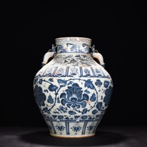 Yuan Dynasty blue and white vase with peony and flower patterns