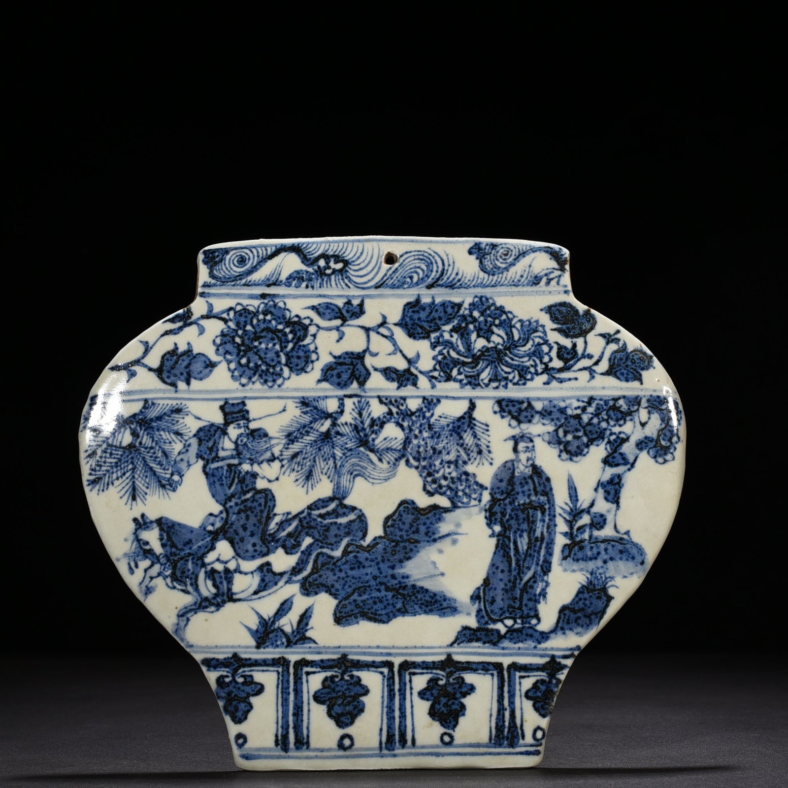 Yuan Dynasty blue and white under the moon story pattern pot-shaped