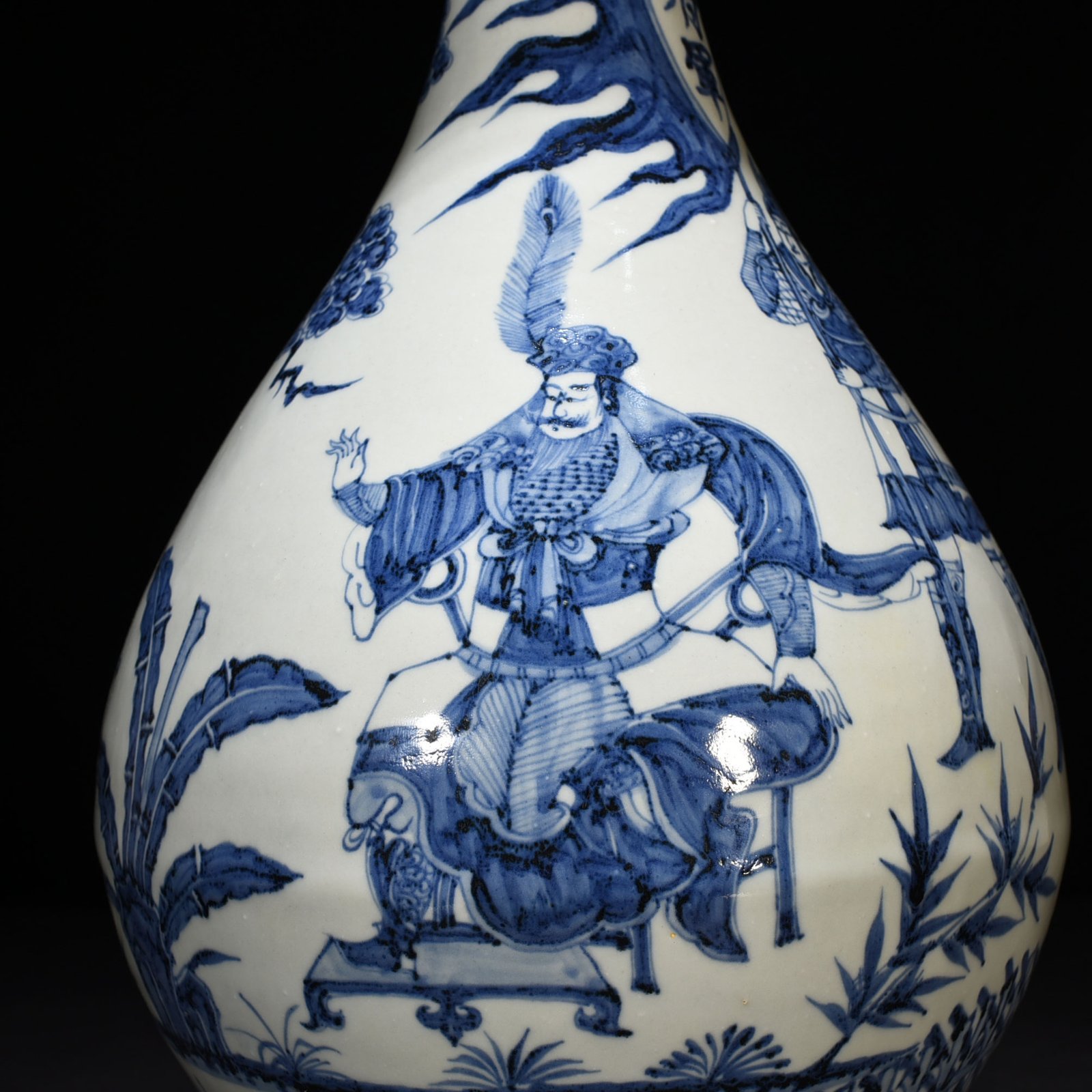 Yuan Dynasty blue and white character story pattern jade pot spring vase