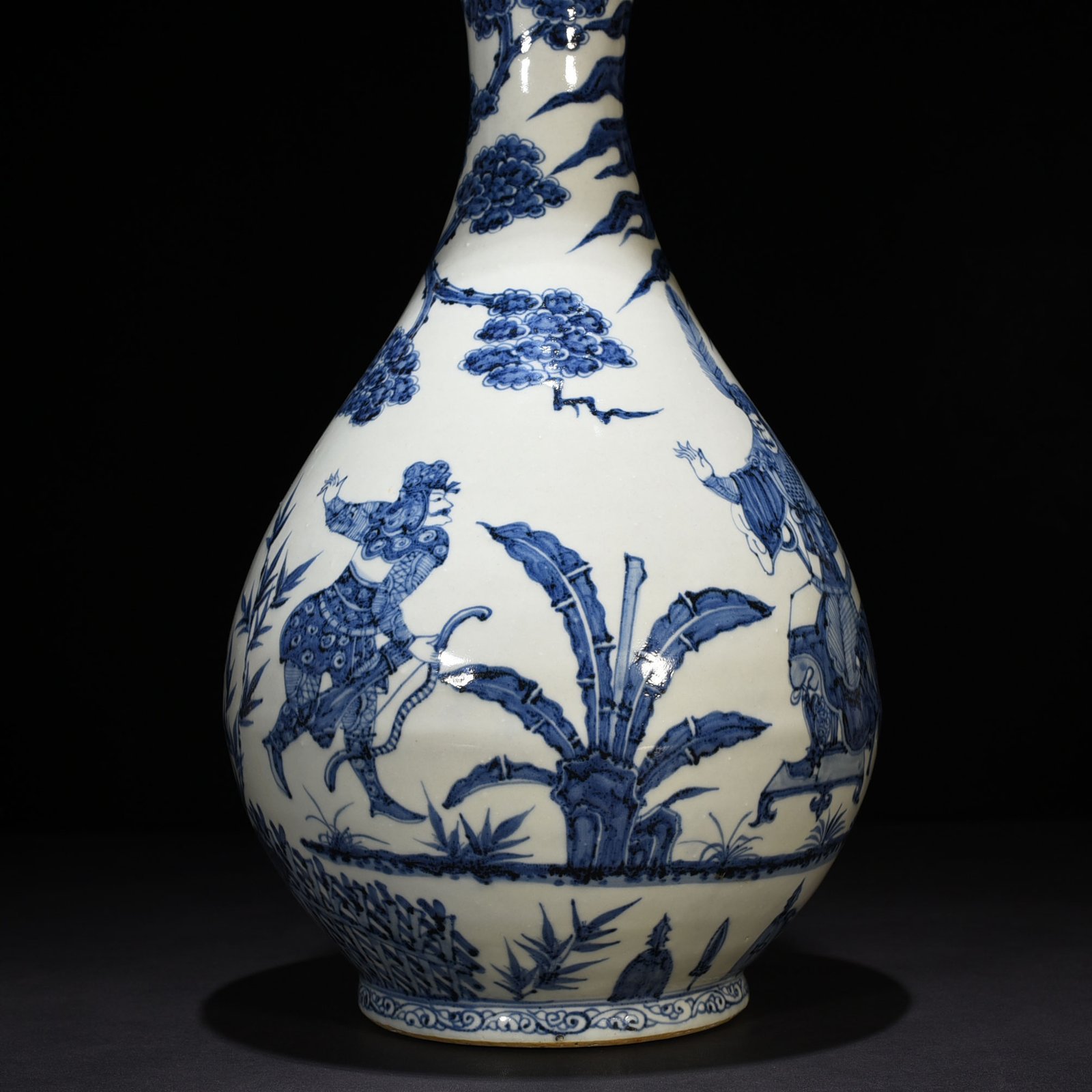 Yuan Dynasty blue and white character story pattern jade pot spring vase