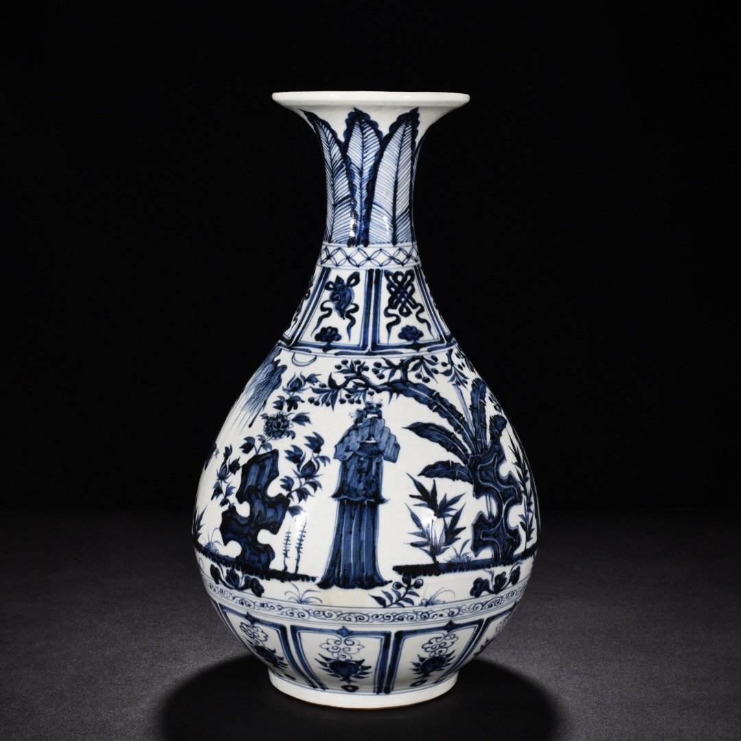 Yuan Dynasty blue and white jade pot spring vase with characters and stories