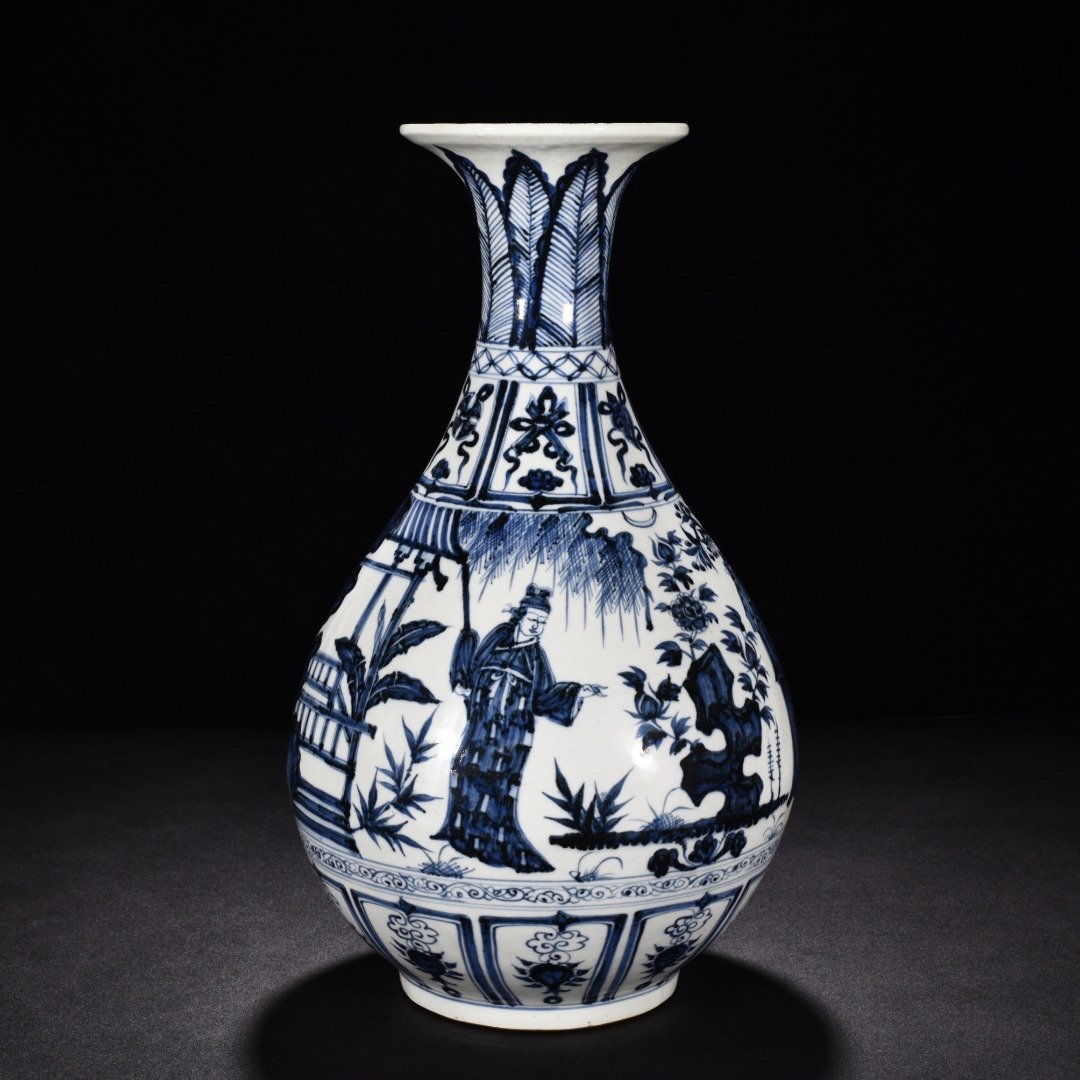 Yuan Dynasty blue and white jade pot spring vase with characters and stories