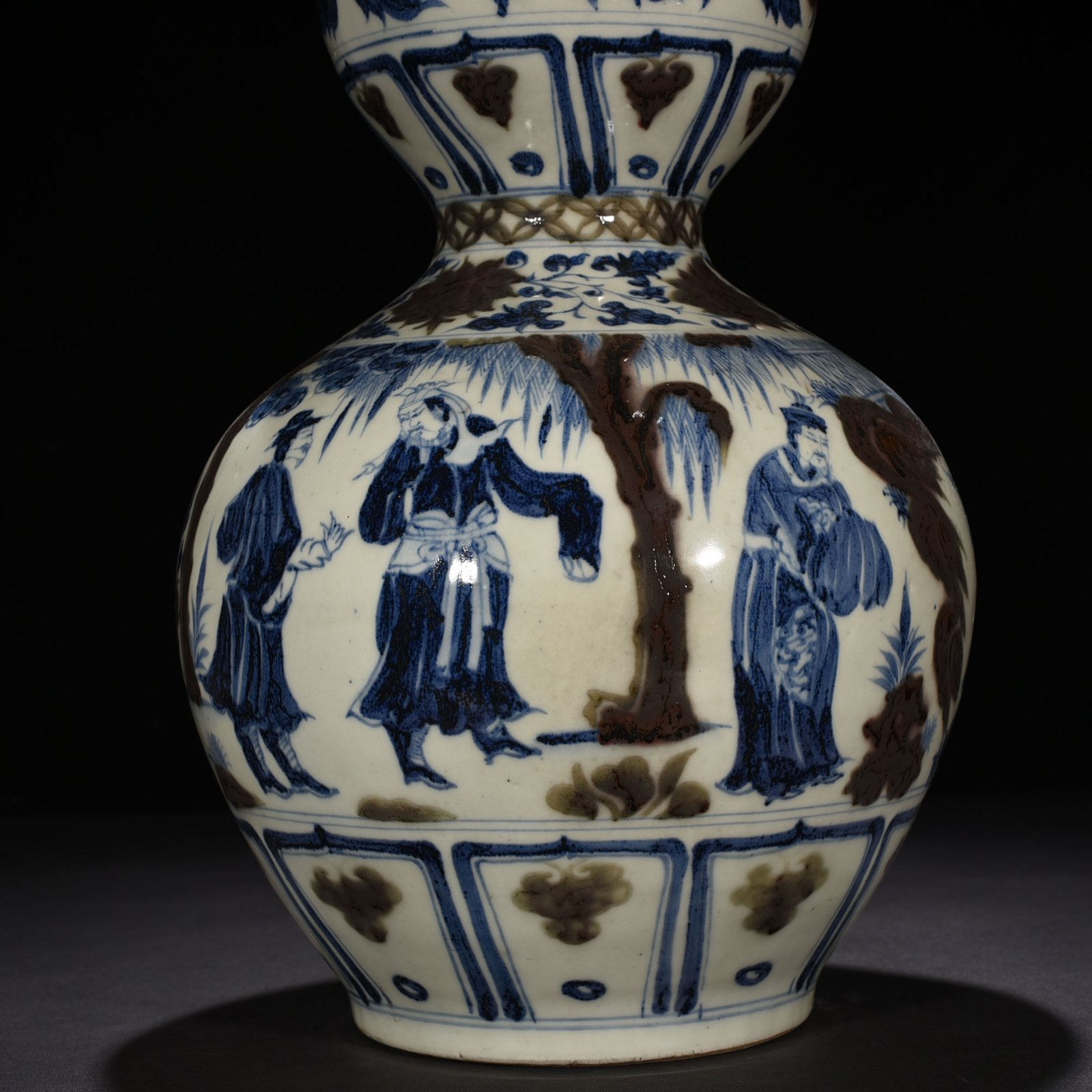 Yuan Dynasty blue and white underglaze red gourd vase