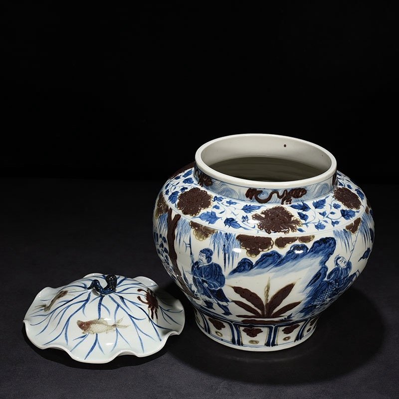 Yuan Dynasty blue and white underglaze red lotus leaf jar
