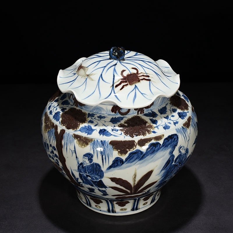 Yuan Dynasty blue and white underglaze red lotus leaf jar