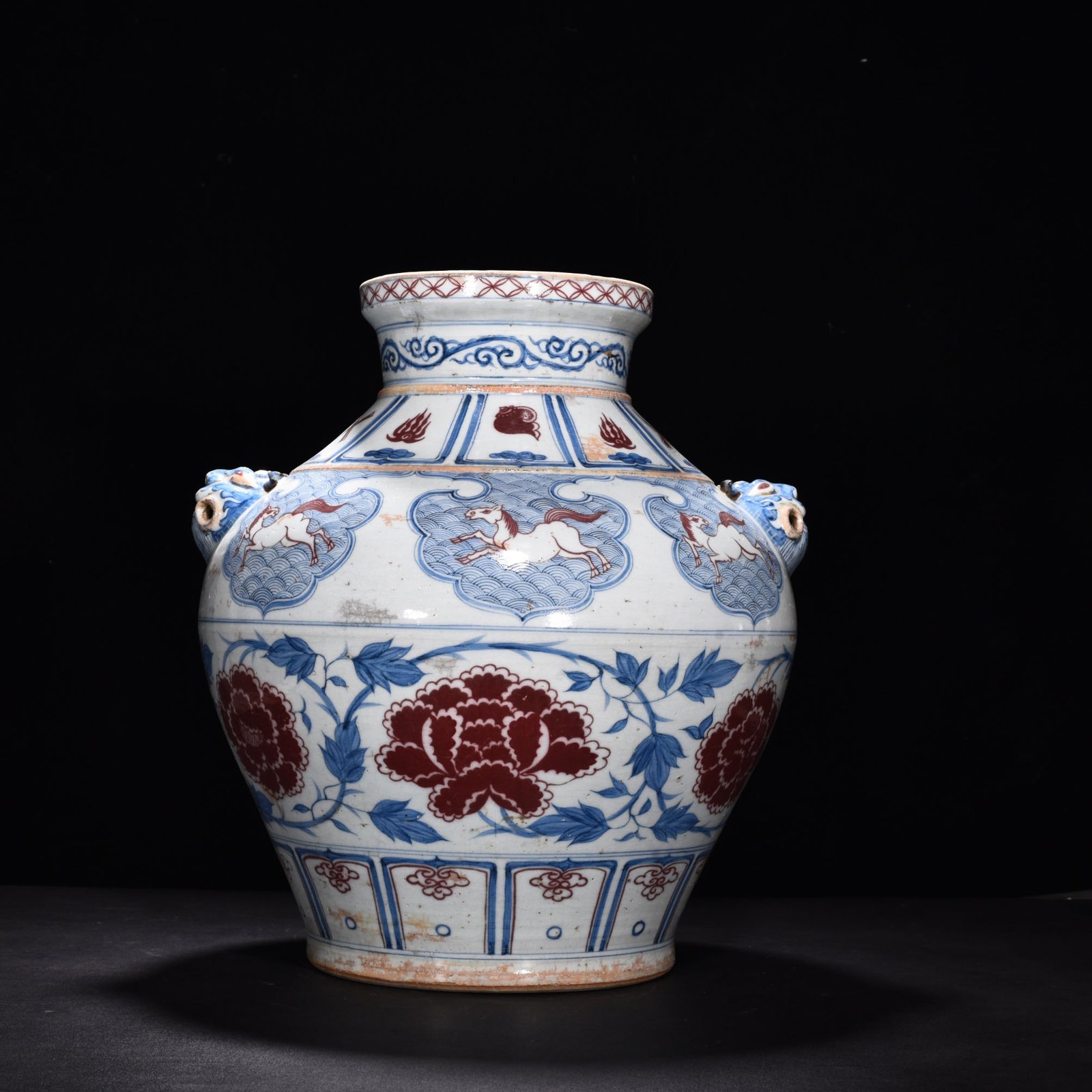 Yuan Dynasty blue and white underglaze red tiger head jar