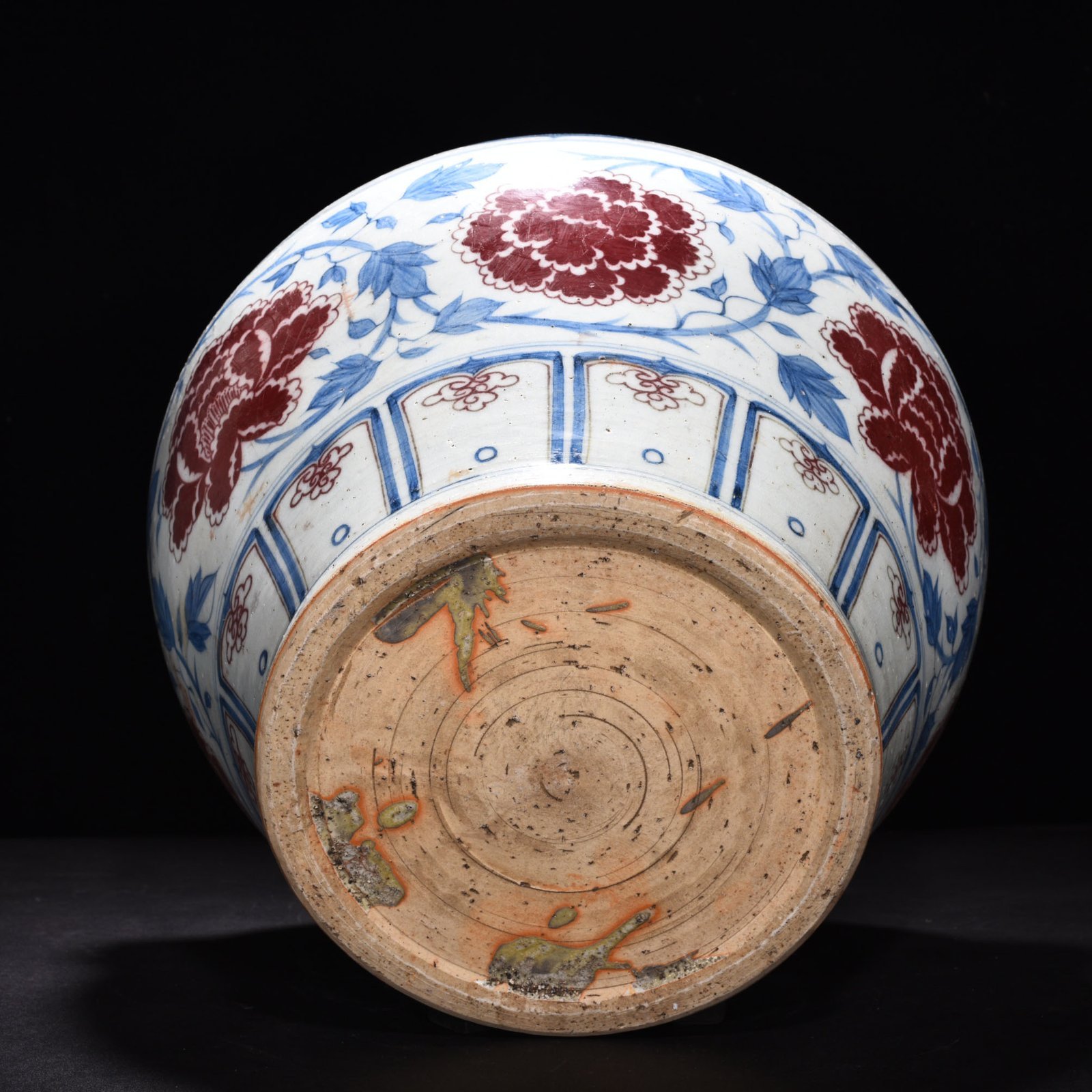 Yuan Dynasty blue and white underglaze red tiger head jar