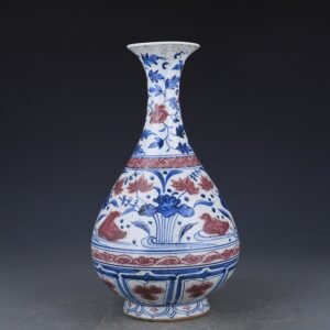 Yuan Dynasty blue and white underglaze red lotus pond jade pot spring vase