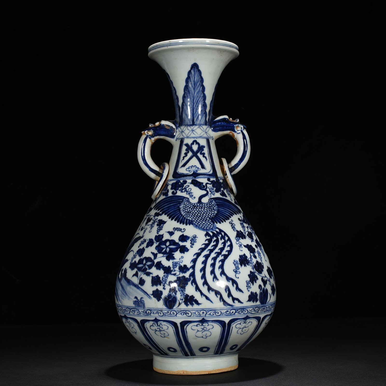 Yuan Dynasty blue and white Arabic style phoenix pattern amphora