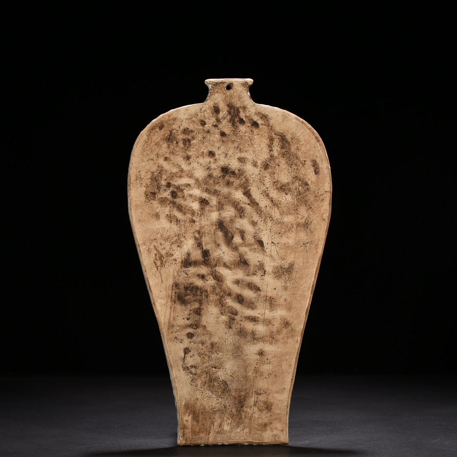 Yuan Dynasty blue and white plum vase