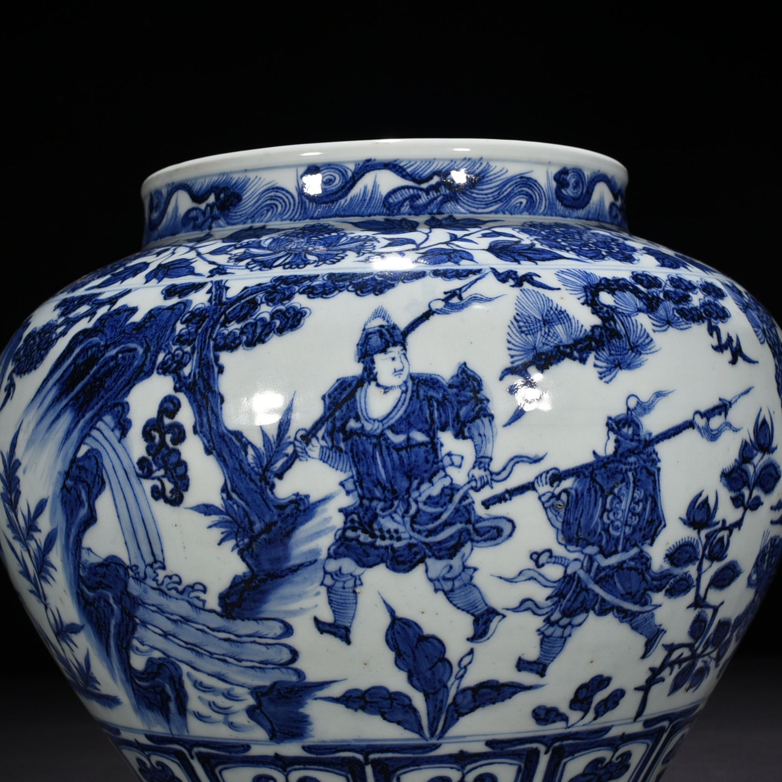 Yuan Dynasty blue and white jar